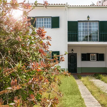 別荘 Jardim Da Lagoa